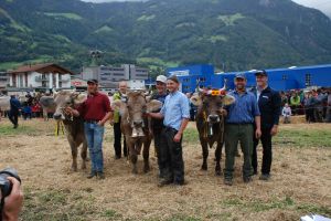 Siegerpodest Misswahlen OB